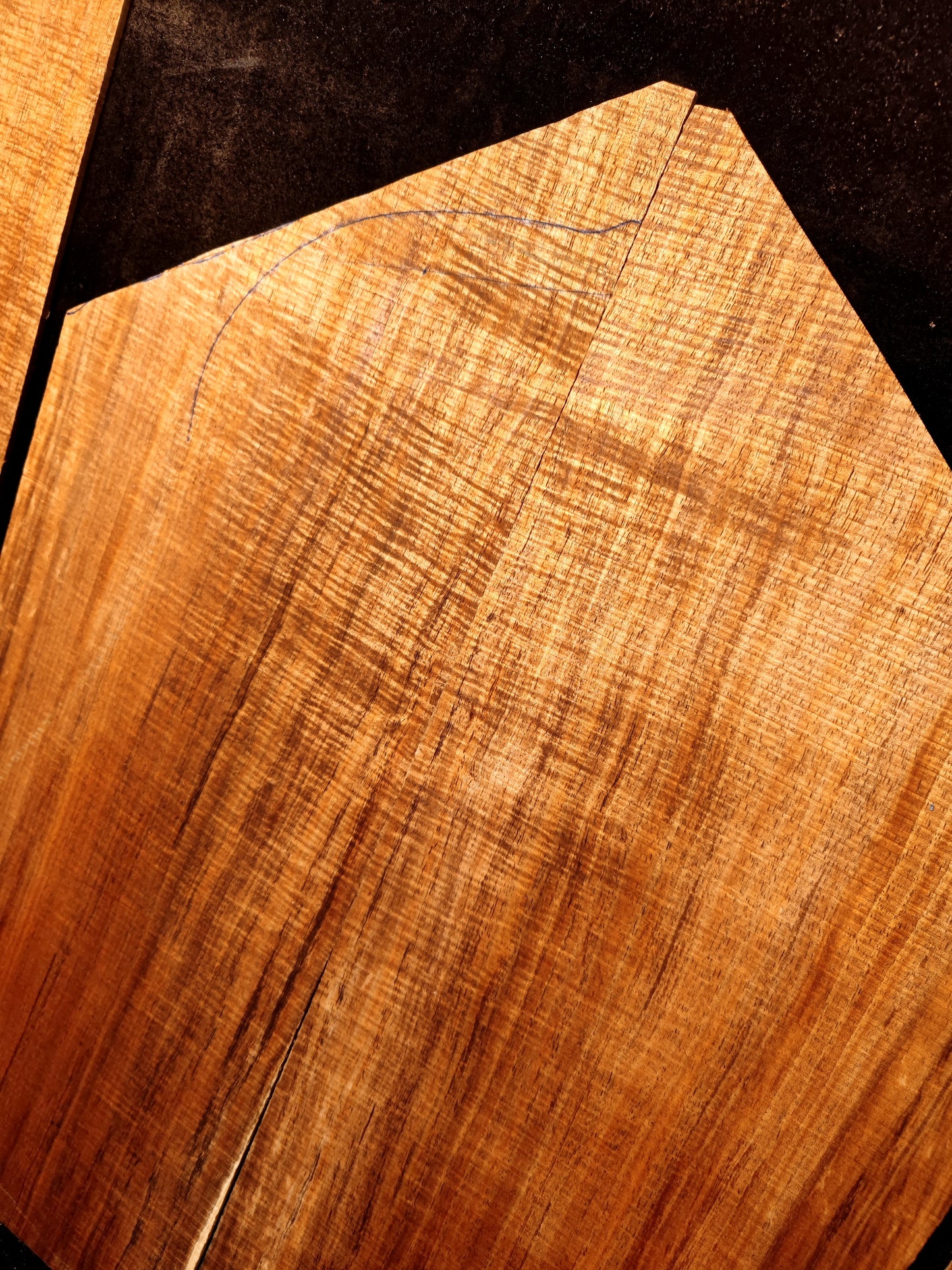 5A tasmanian blackwood guitar backs&sides set