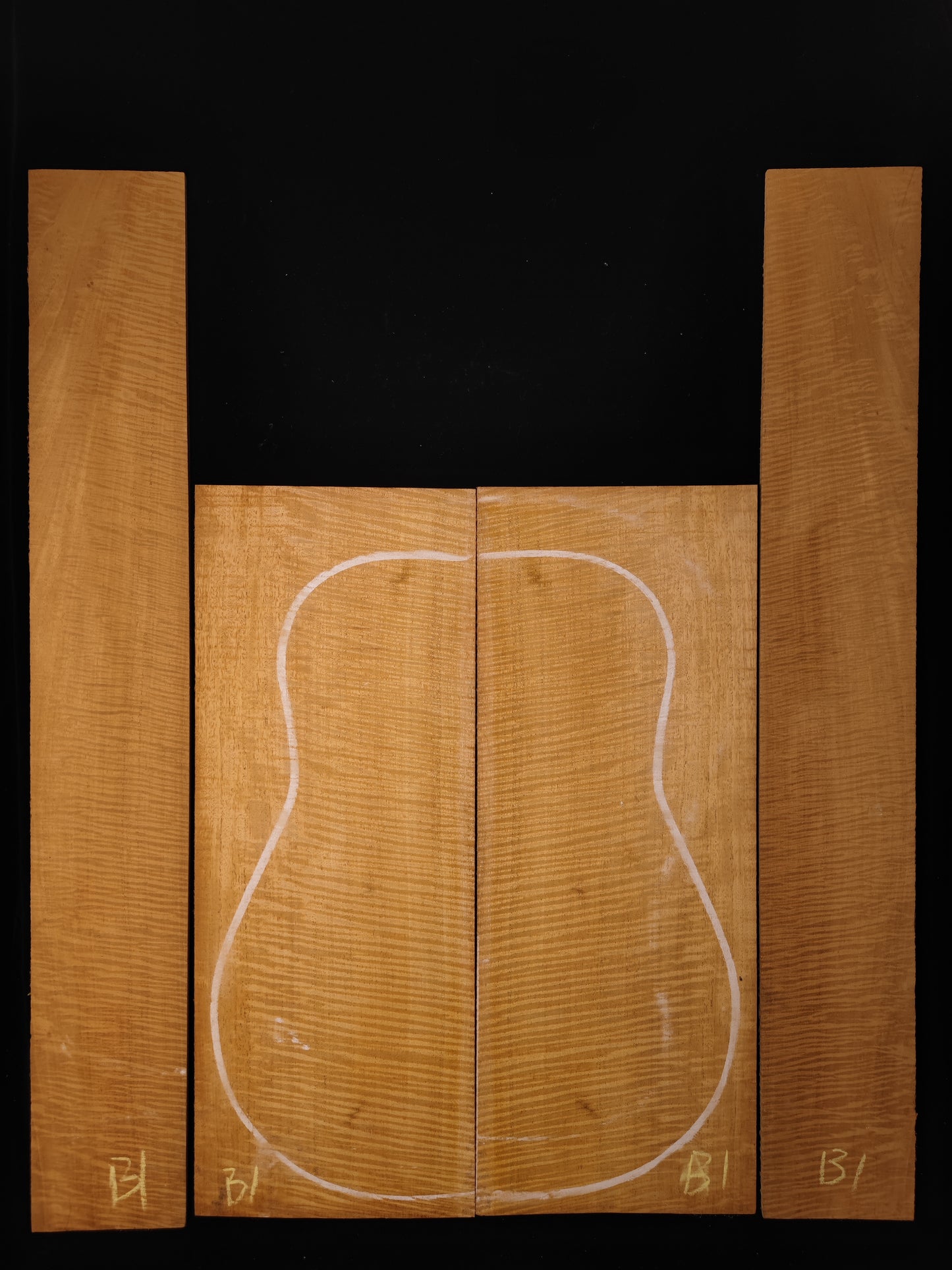Master Grade Curly honduran mahogany guitar backs&sides set