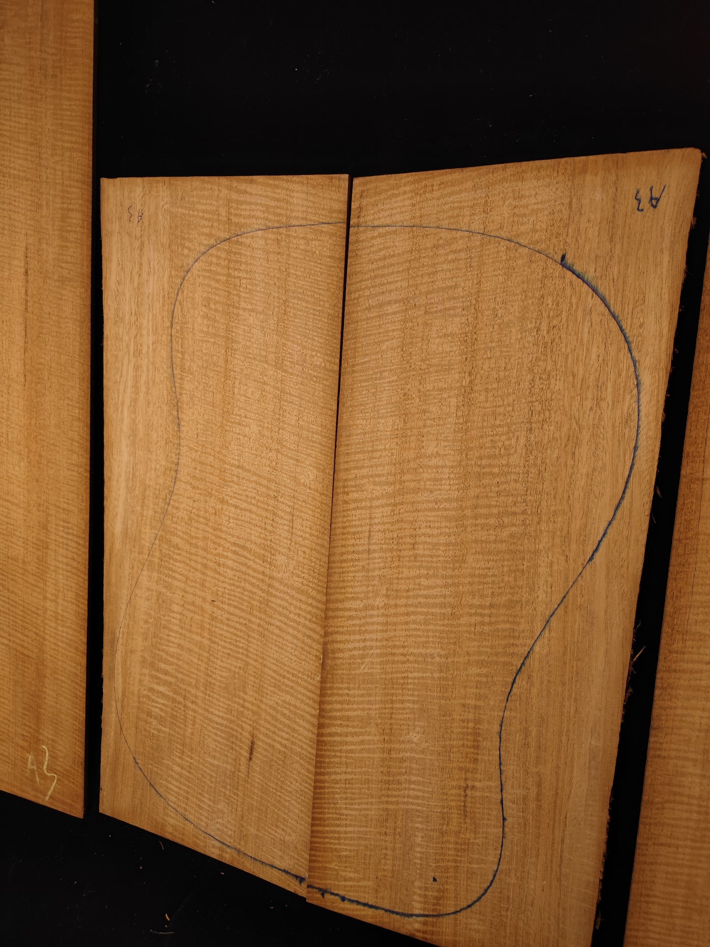 Master Grade Curly honduran mahogany guitar backs&sides set