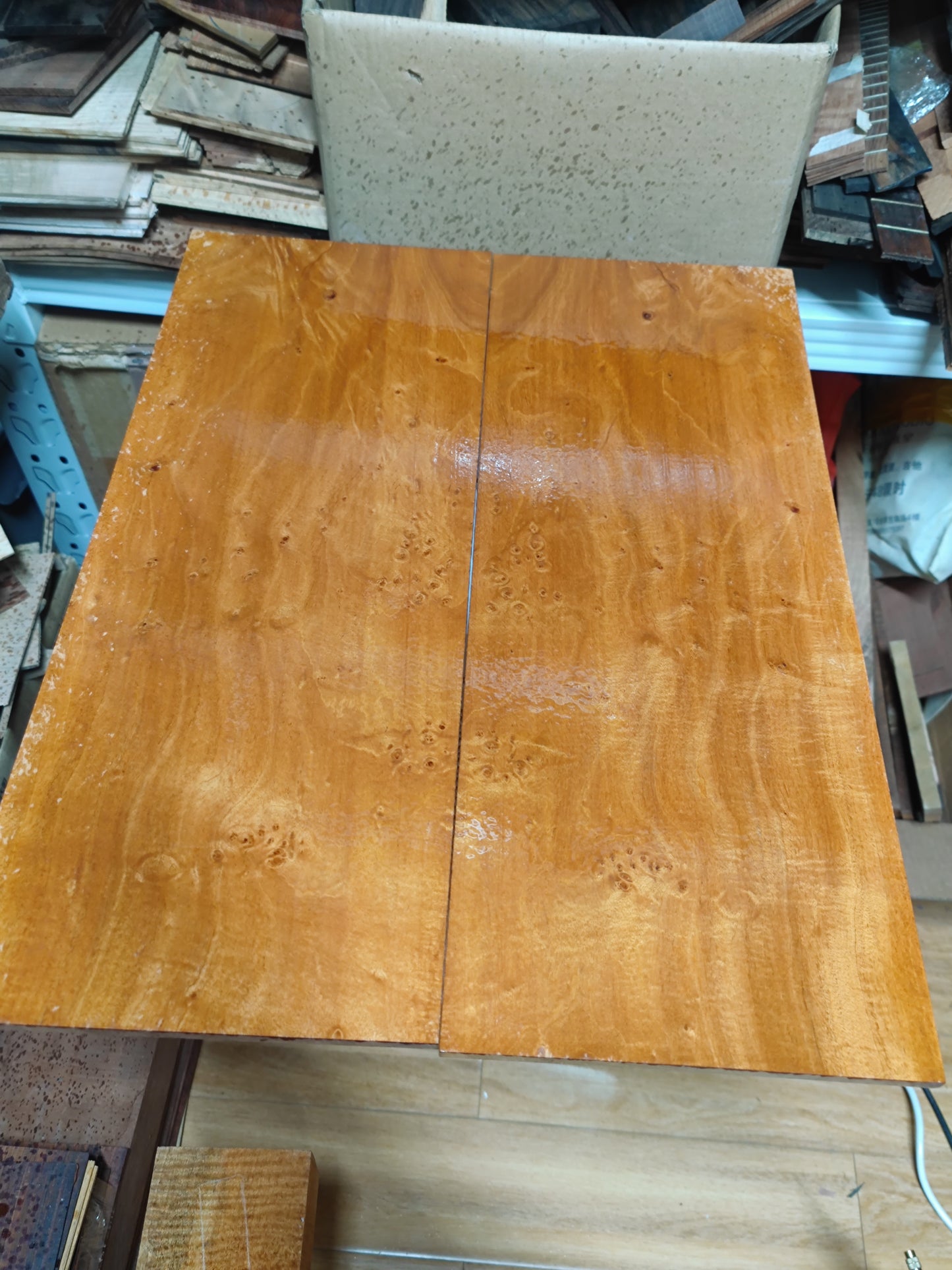 Cuban mahogany electric guitar Drop top