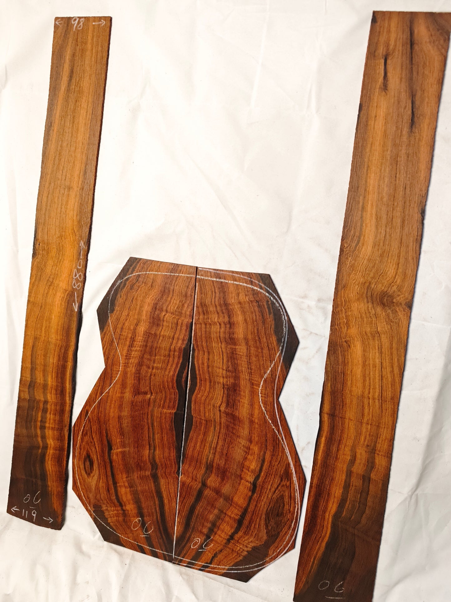 #06 MA Curly Brazilian rosewood guitar backs&sides set with CITES