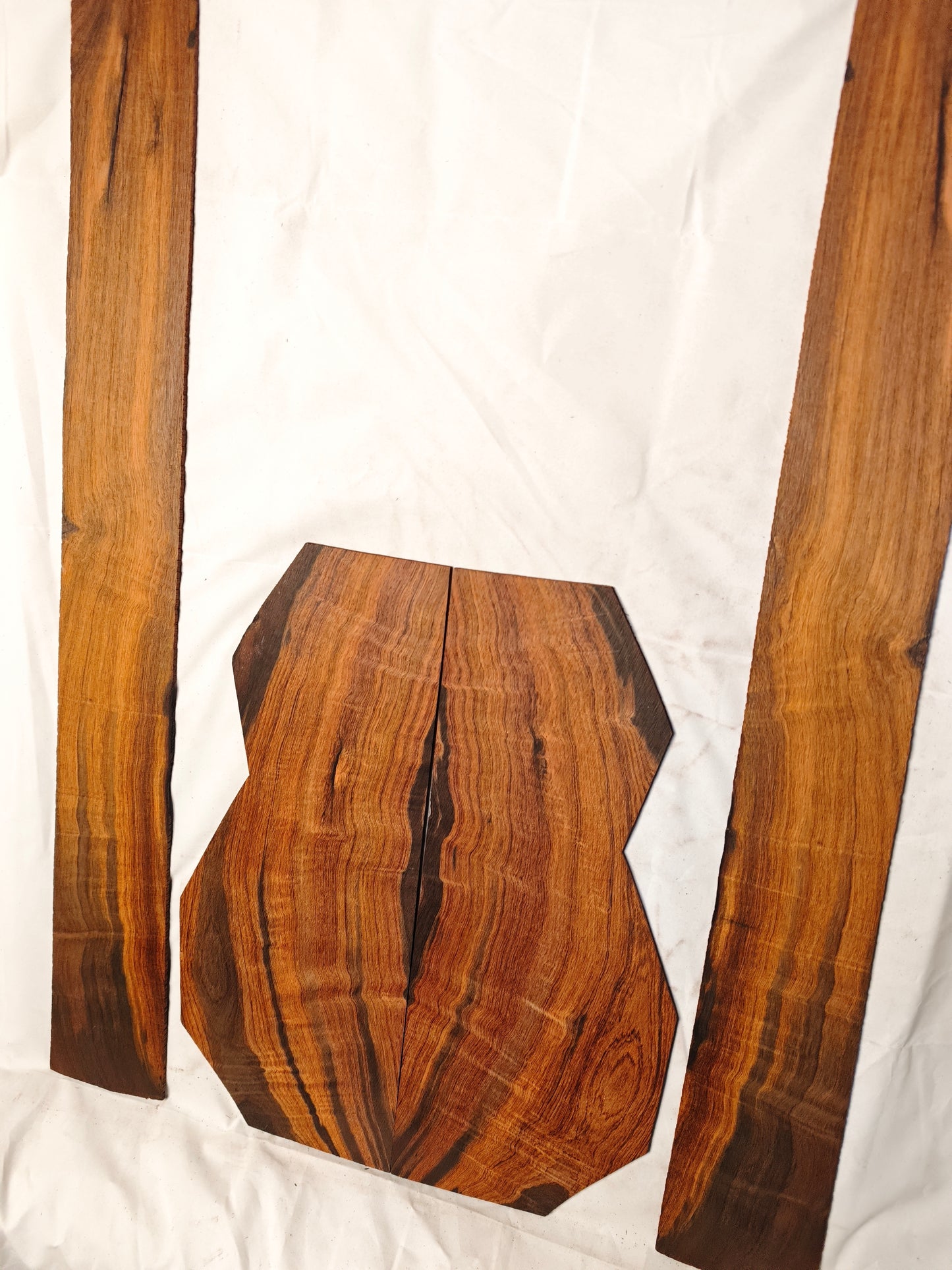 #06 MA Curly Brazilian rosewood guitar backs&sides set with CITES