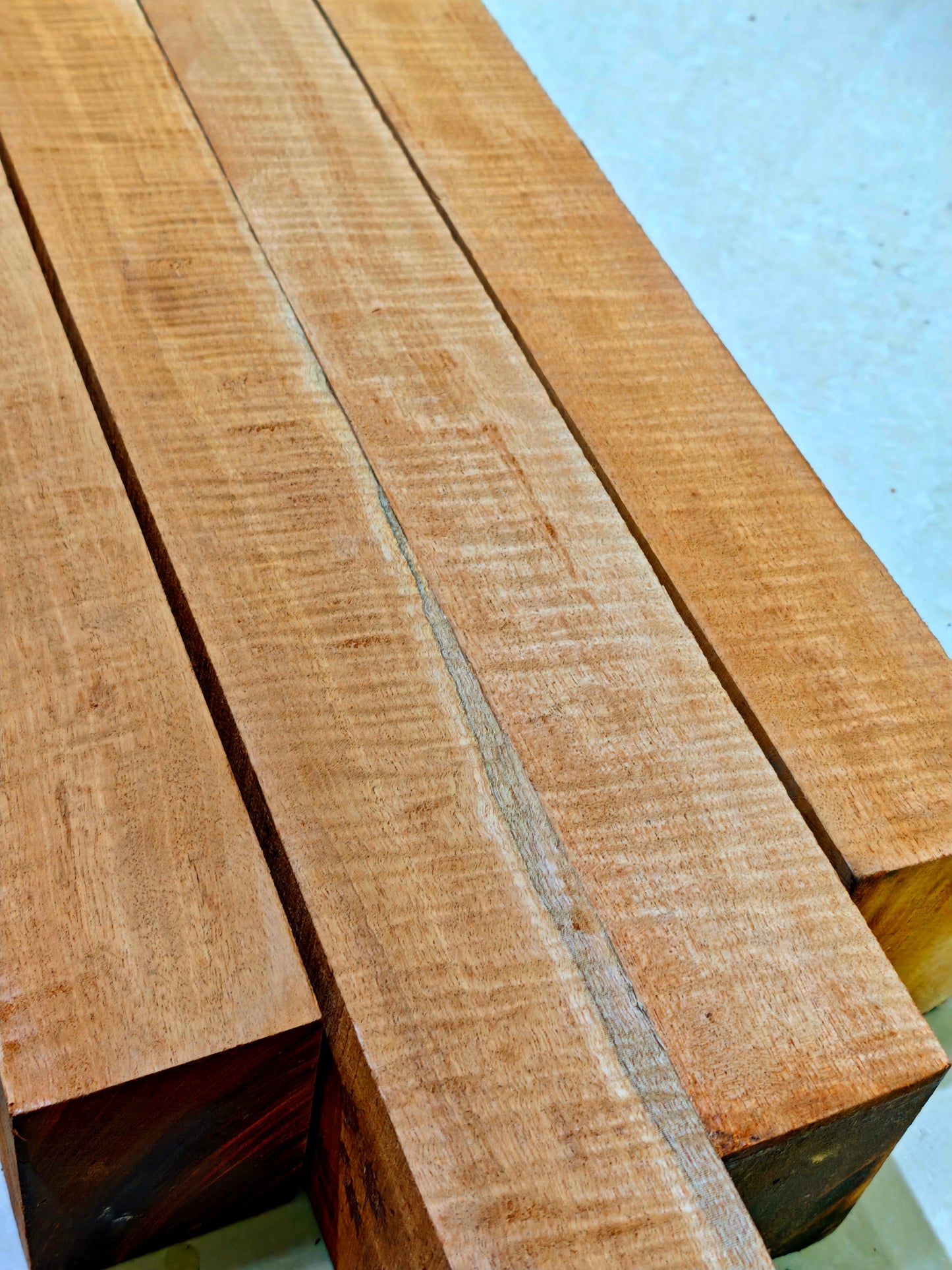 Curly honduran mahogany one piece neck blanks