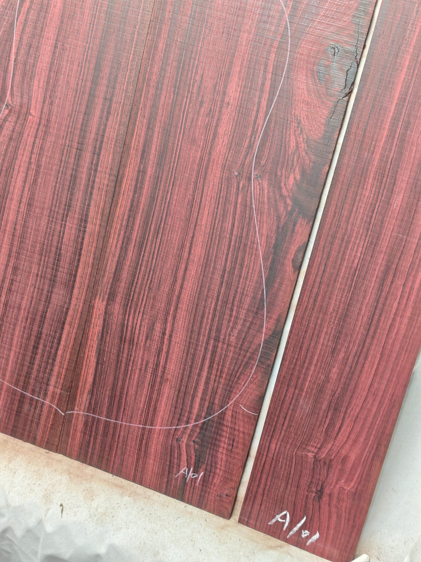 MA Quartersawn Bois de Rose madagascar rosewood back&sides guitar set A101