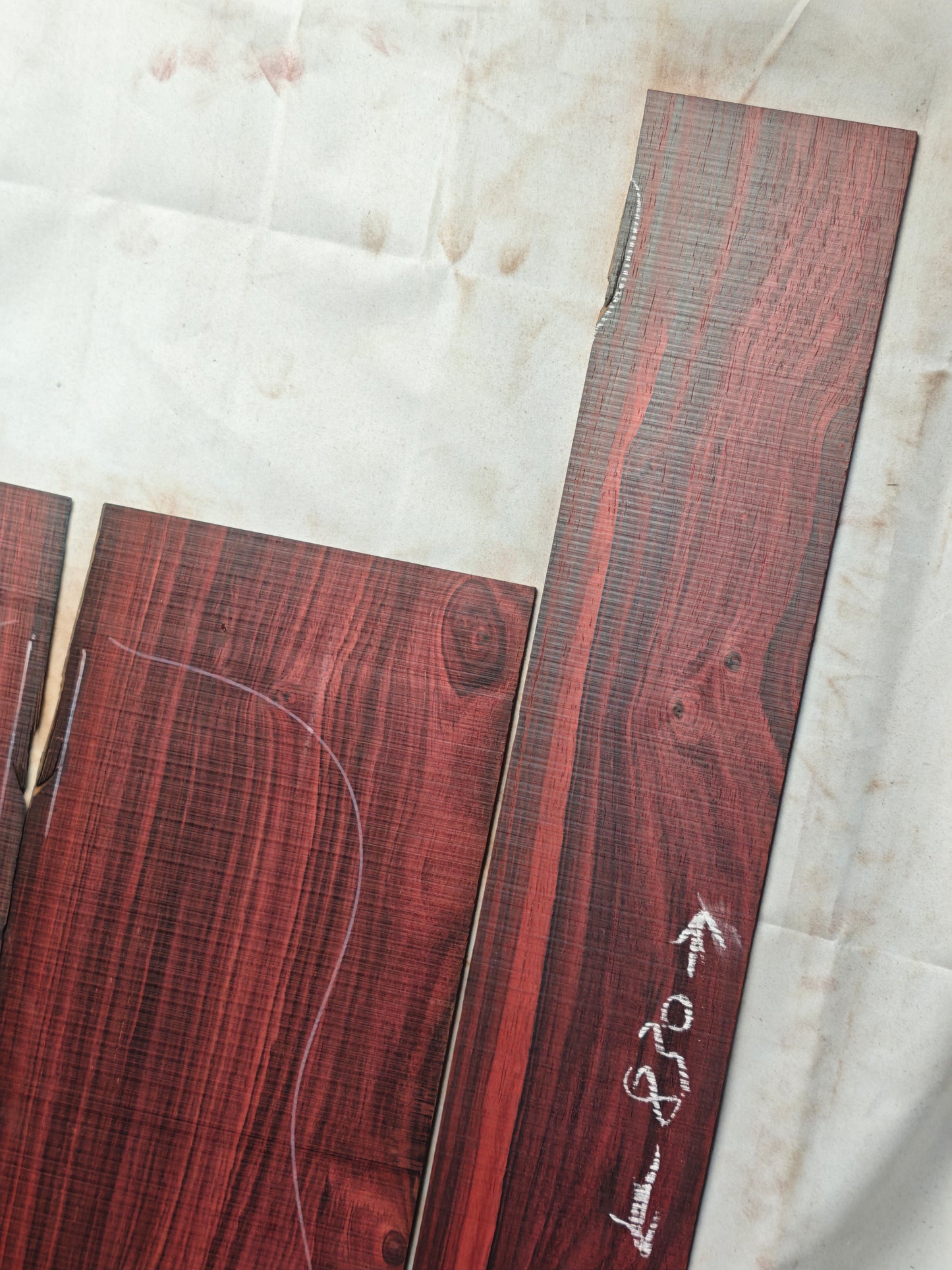 MA Quartersawn Bois de Rose madagascar rosewood back&sides guitar set A105