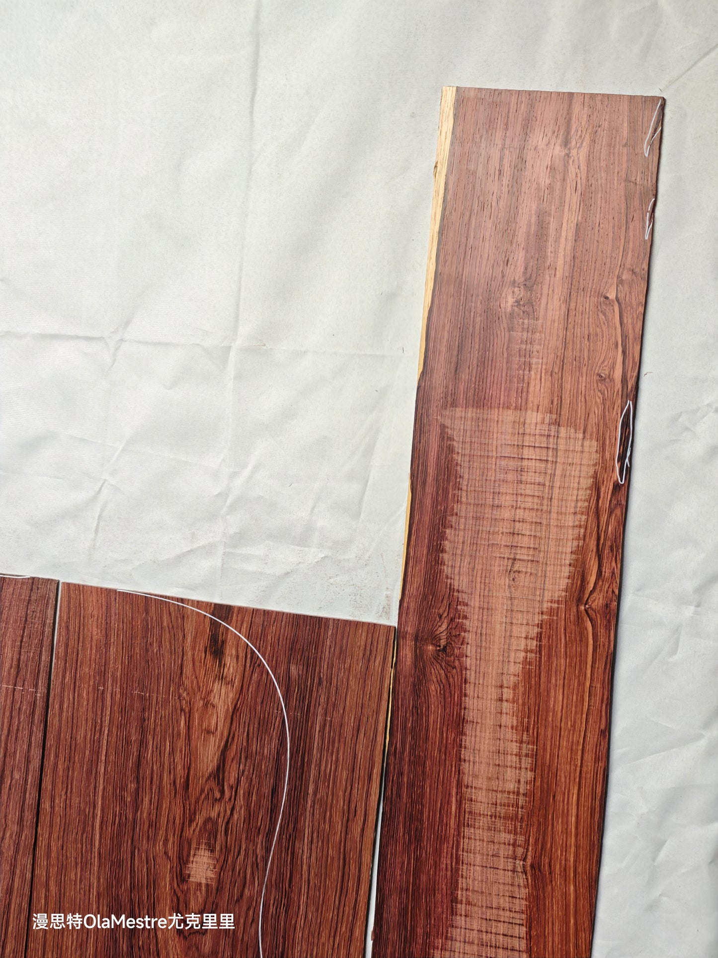 #06 Honduran rosewood guitar backs&sides set