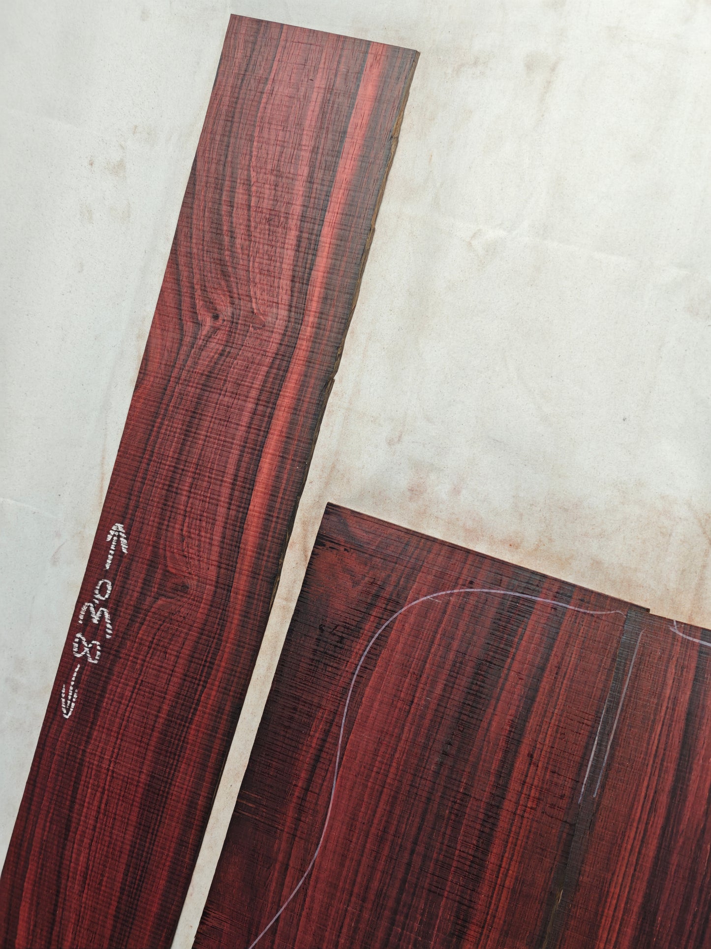 MA Quartersawn Bois de Rose madagascar rosewood back&sides guitar set A135