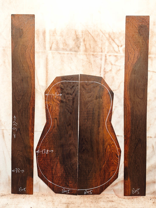 #05 Brazilian Rosewood Ukulele set with CITES