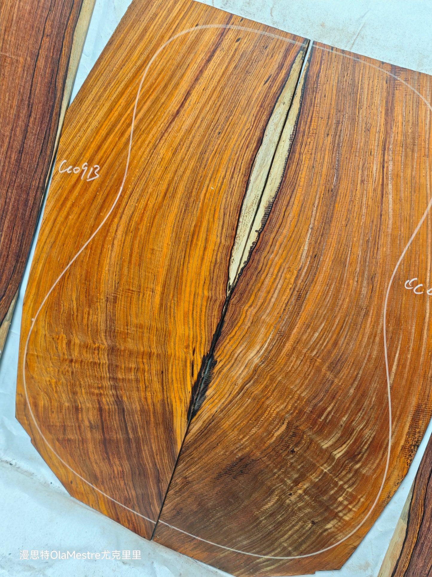 #09 curly Quartersawn cocobolo back&sides guitar set