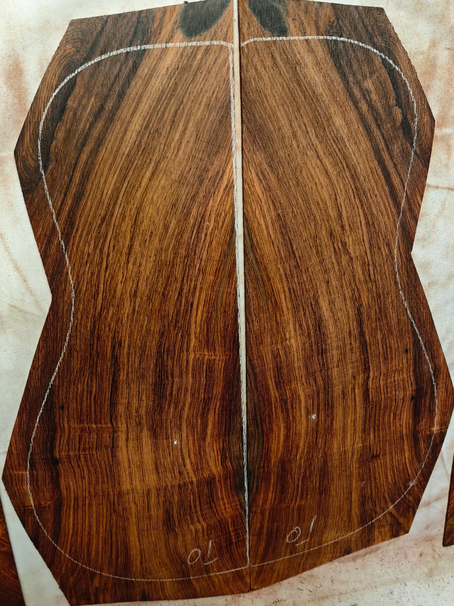 #01 MA Quartersawn Brazilian rosewood guitar backs&sides set with CITES