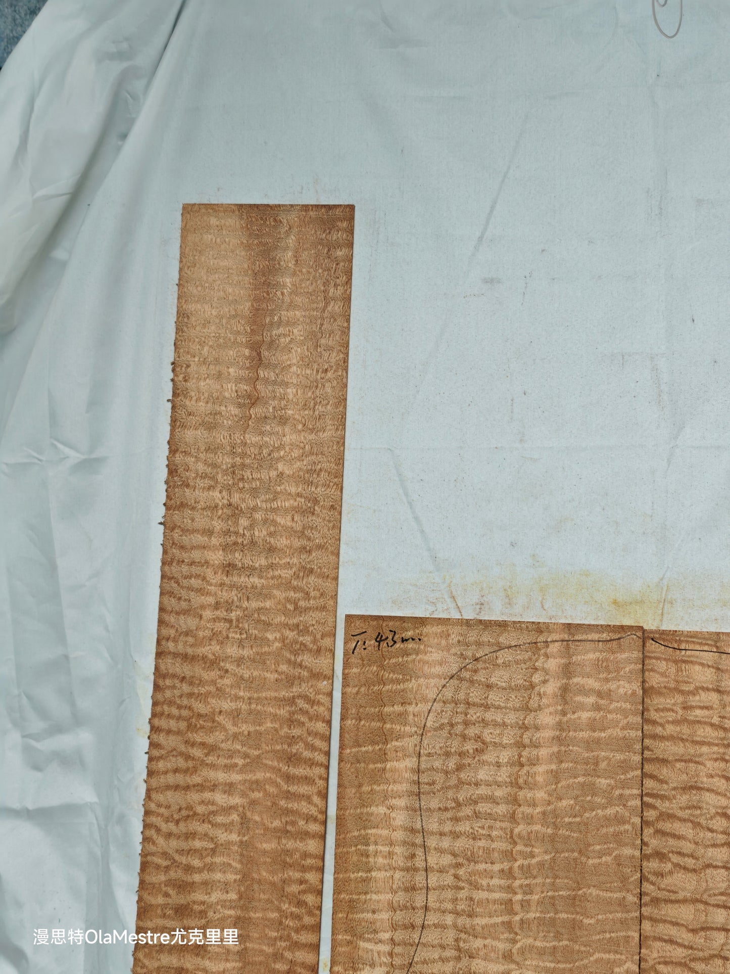 #012 Quilted sapele acoustic guitar back &sides set