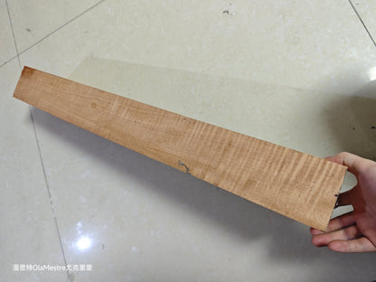 Curly  honduran mahogany one piece neck