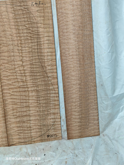 #012 Quilted sapele acoustic guitar back &sides set