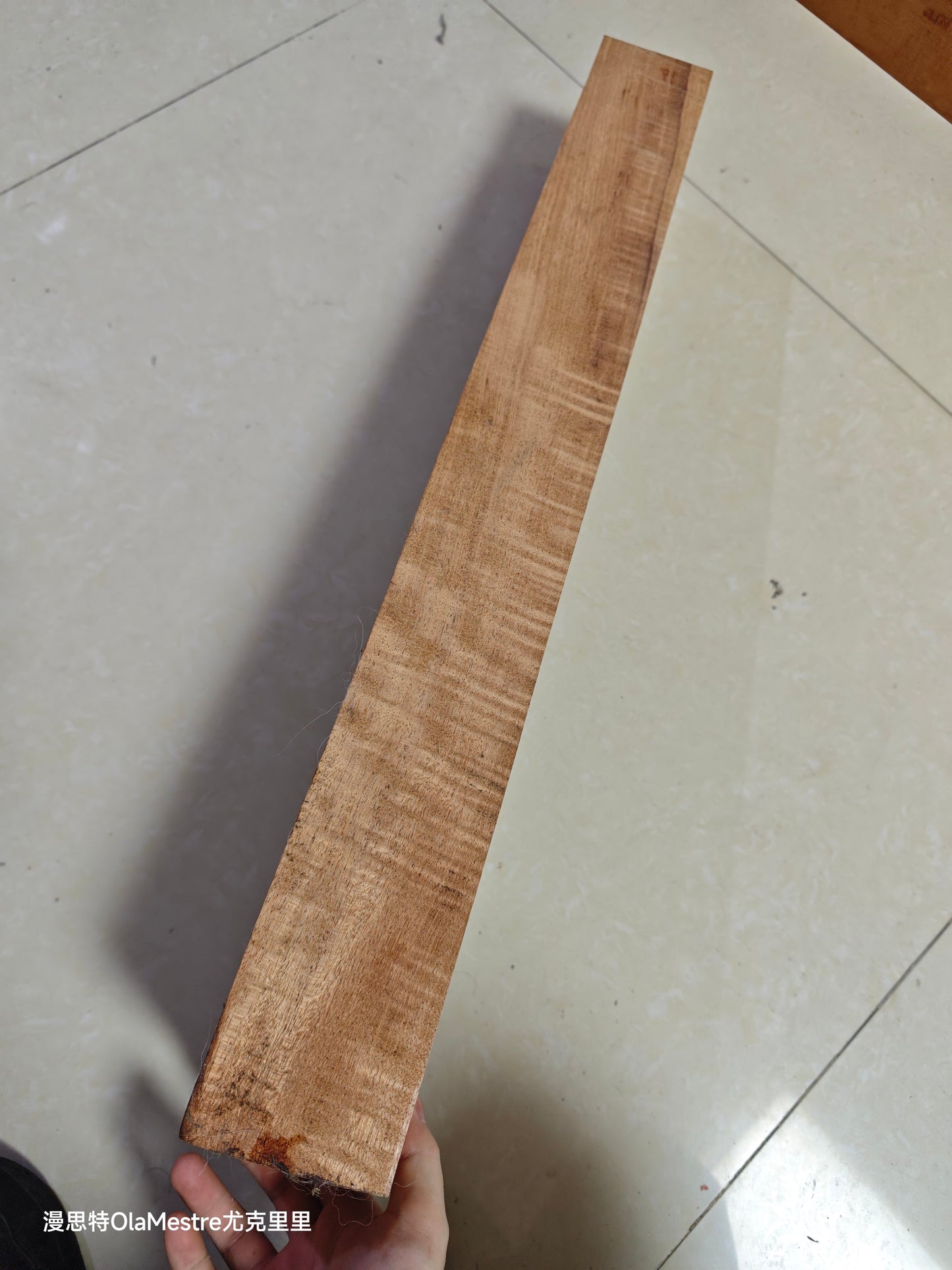 Curly  honduran mahogany one piece neck