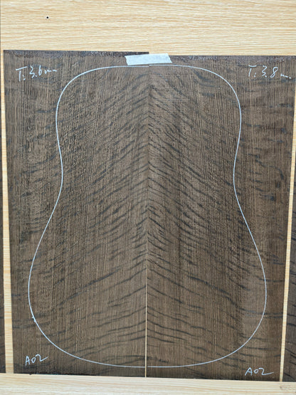 A02 Ancient Bog oak guitar back and side set