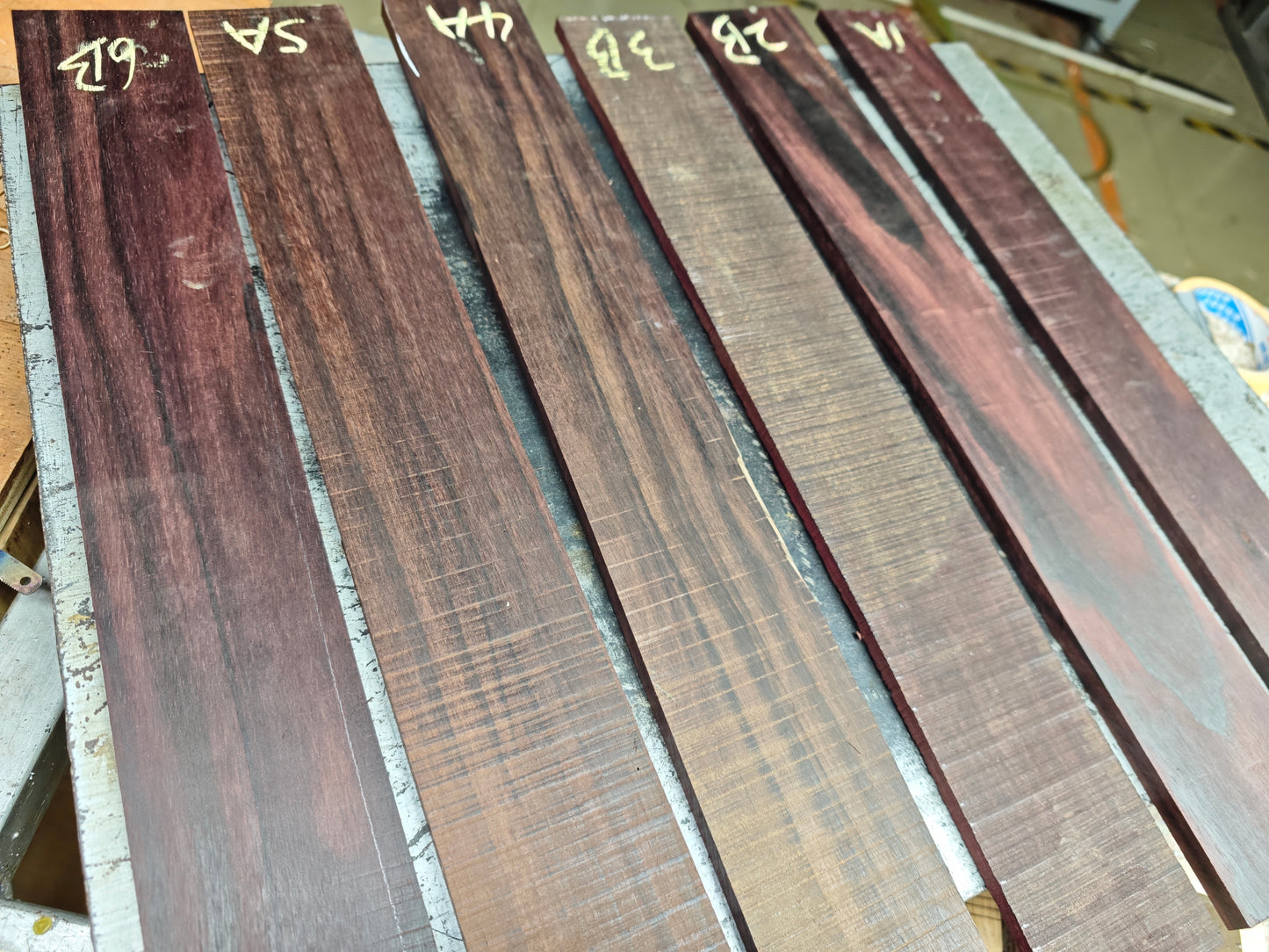 Bois de rose guitar fretboard blank