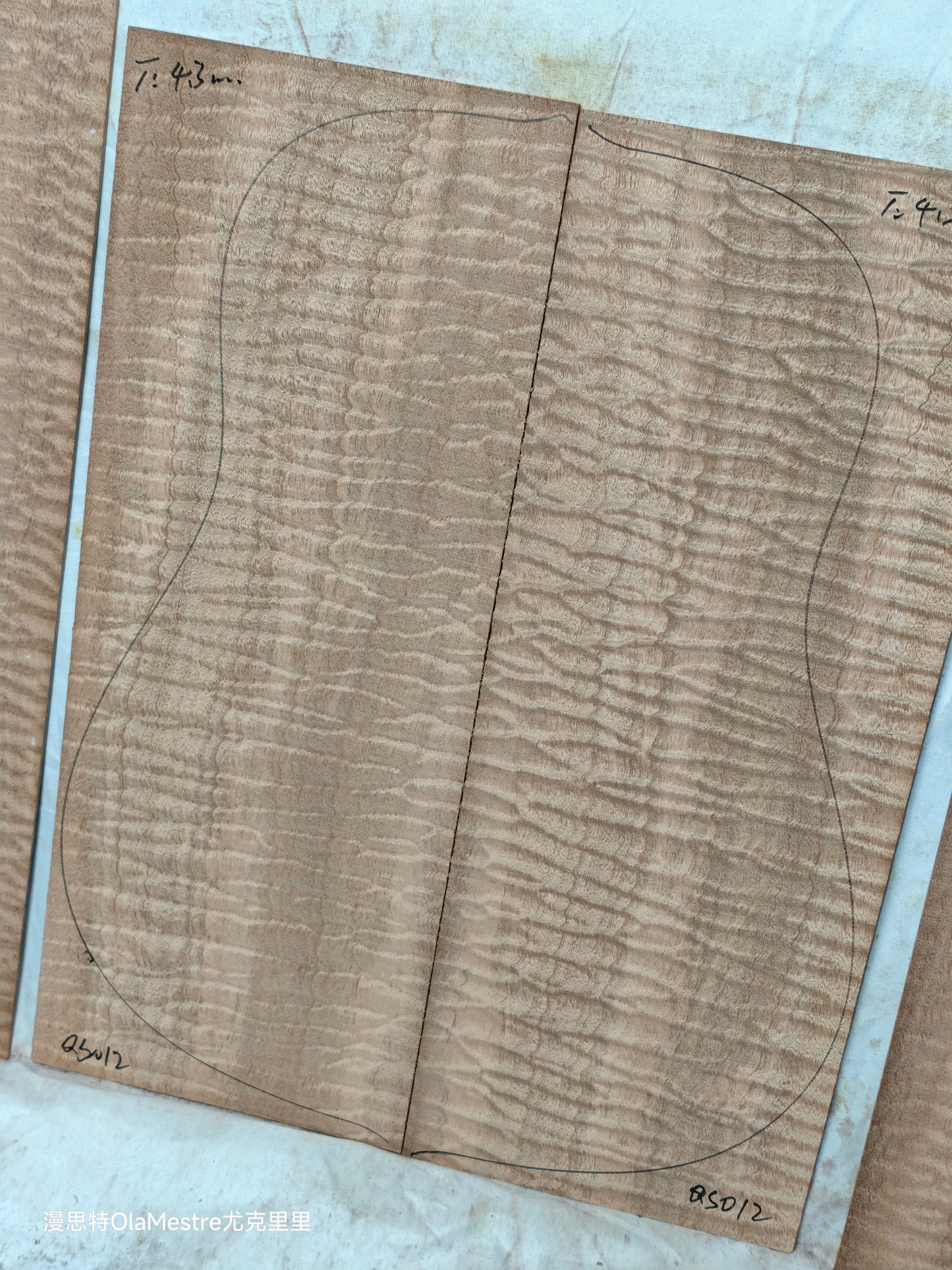 #012 Quilted sapele acoustic guitar back &sides set