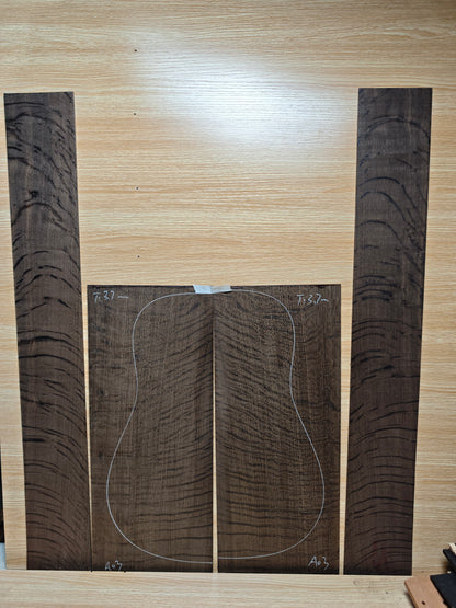 A03 Ancient Bog oak guitar back and side set