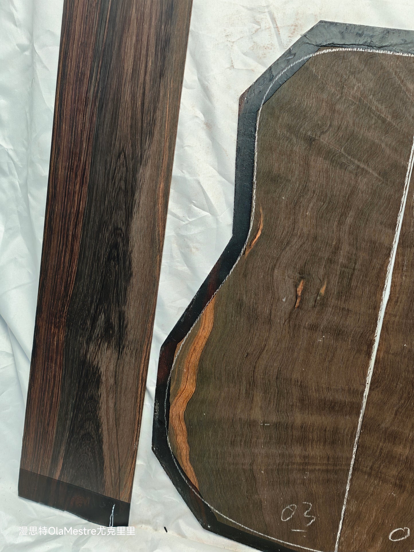 #03 Quartersawn Curly Brazilian rosewood acoustic guitar backs&sides set with CITES