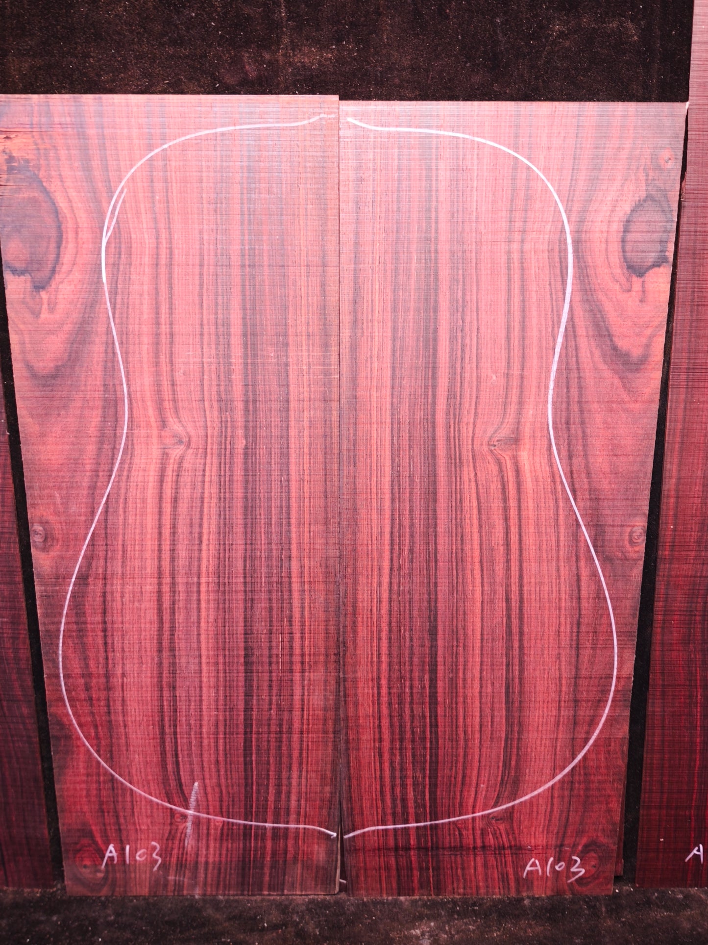 MA Quartersawn Bois de Rose madagascar rosewood back&sides guitar set A103